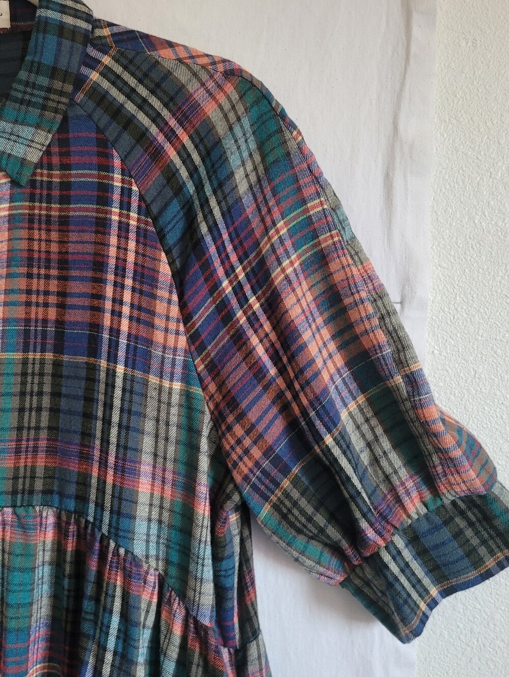 Natural Life Flannel Plaid Tiered Midi Dress - Green & Pink Size L - Picture 5 of 10